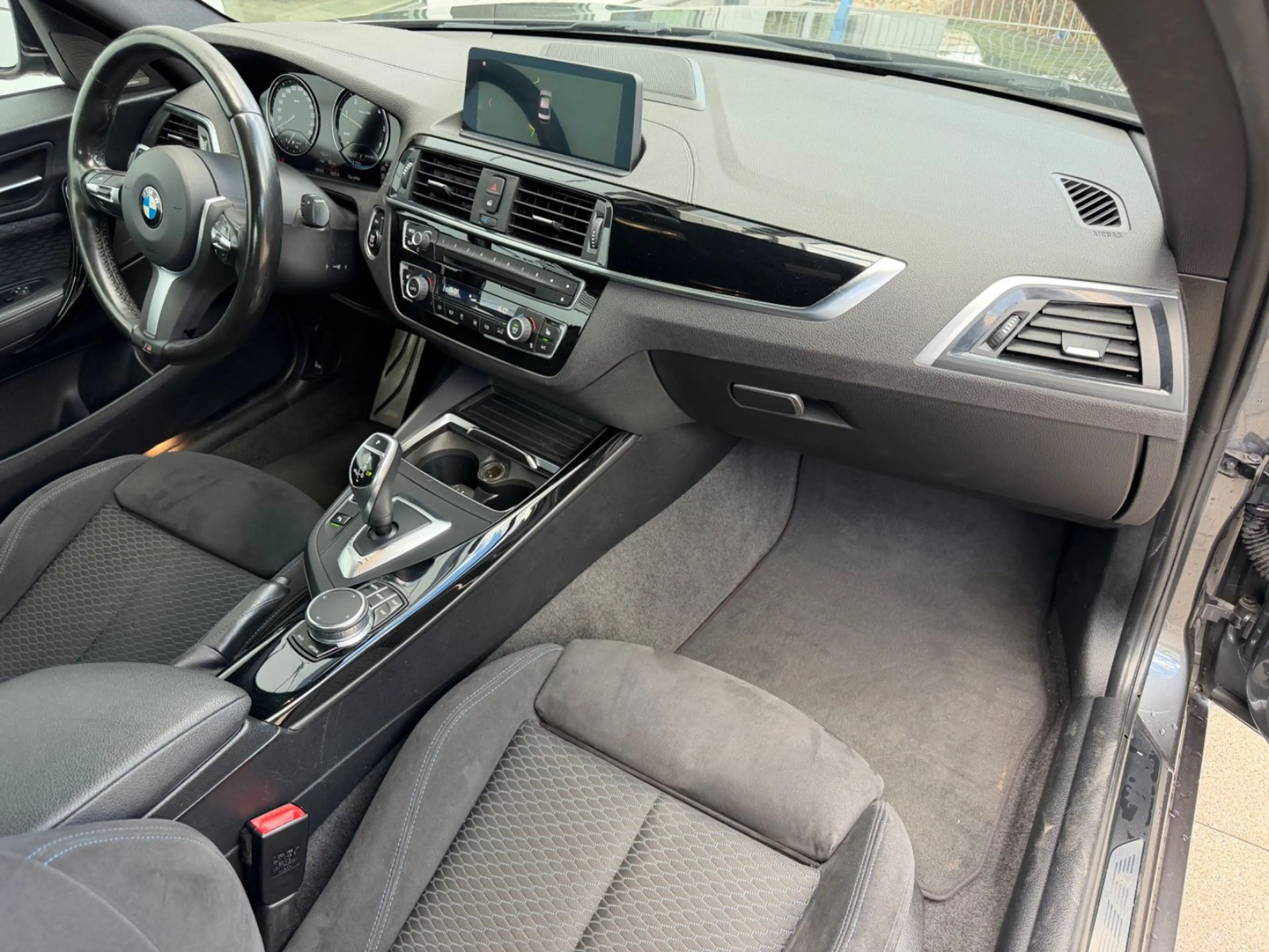 BMW 220 2 Coupe 220 d M Sport — photo 15