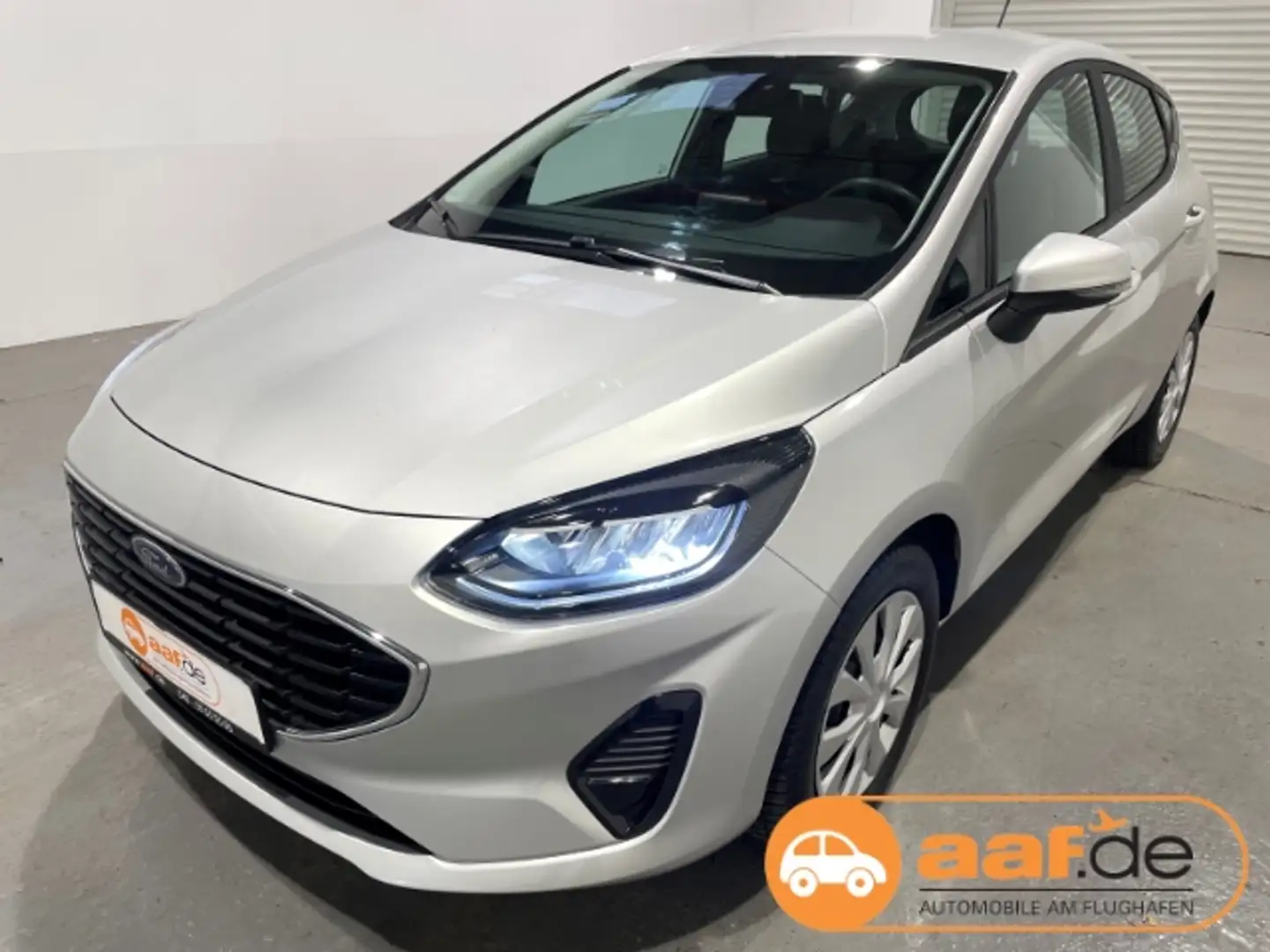 Ford Fiesta 1.1 Cool & Connect LED Klima PDC Tempomat srebrna - 1