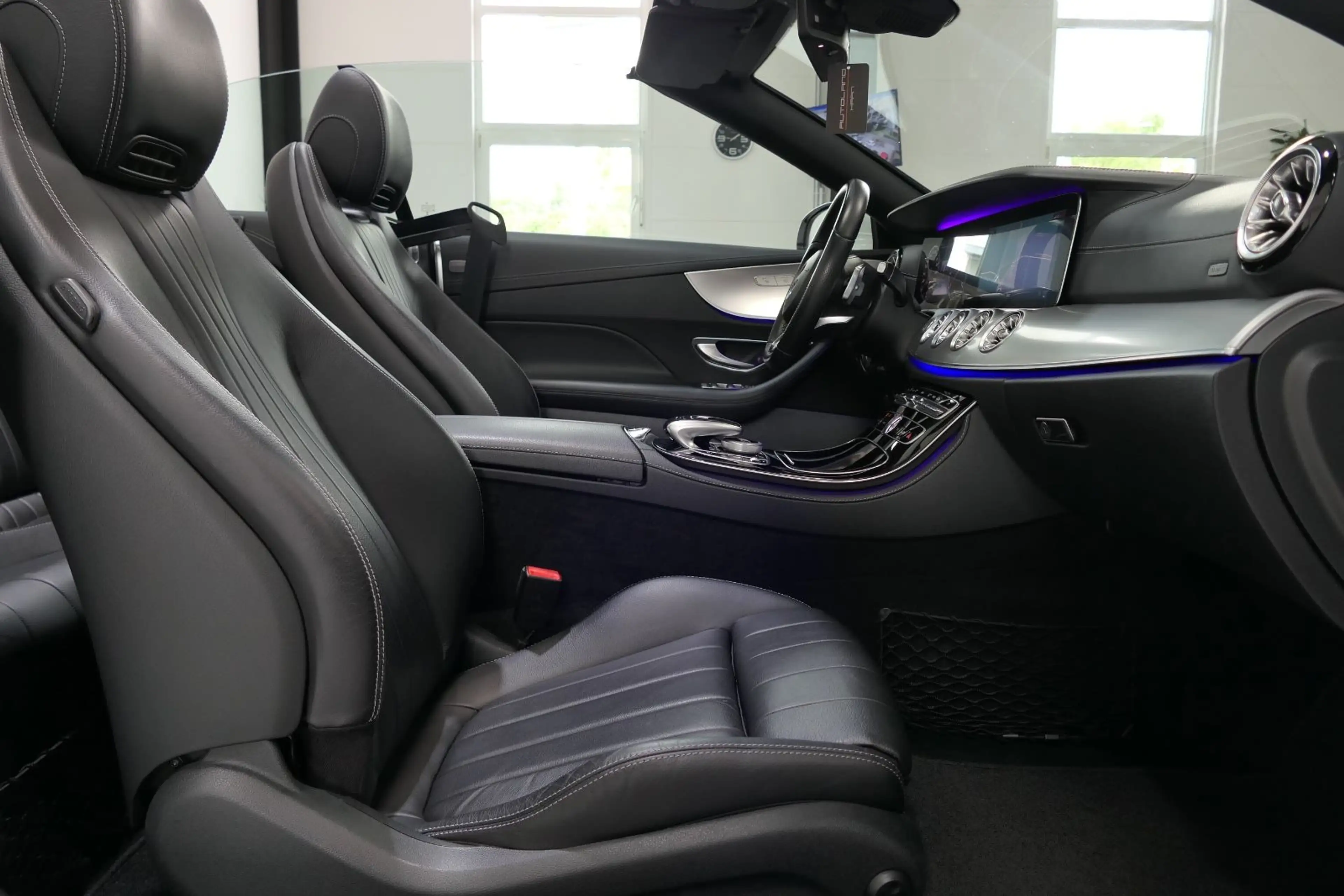 Mercedes-Benz E 350 E350 Cabrio AMG Line *Distronic*Airscarf*Comand* — photo 13