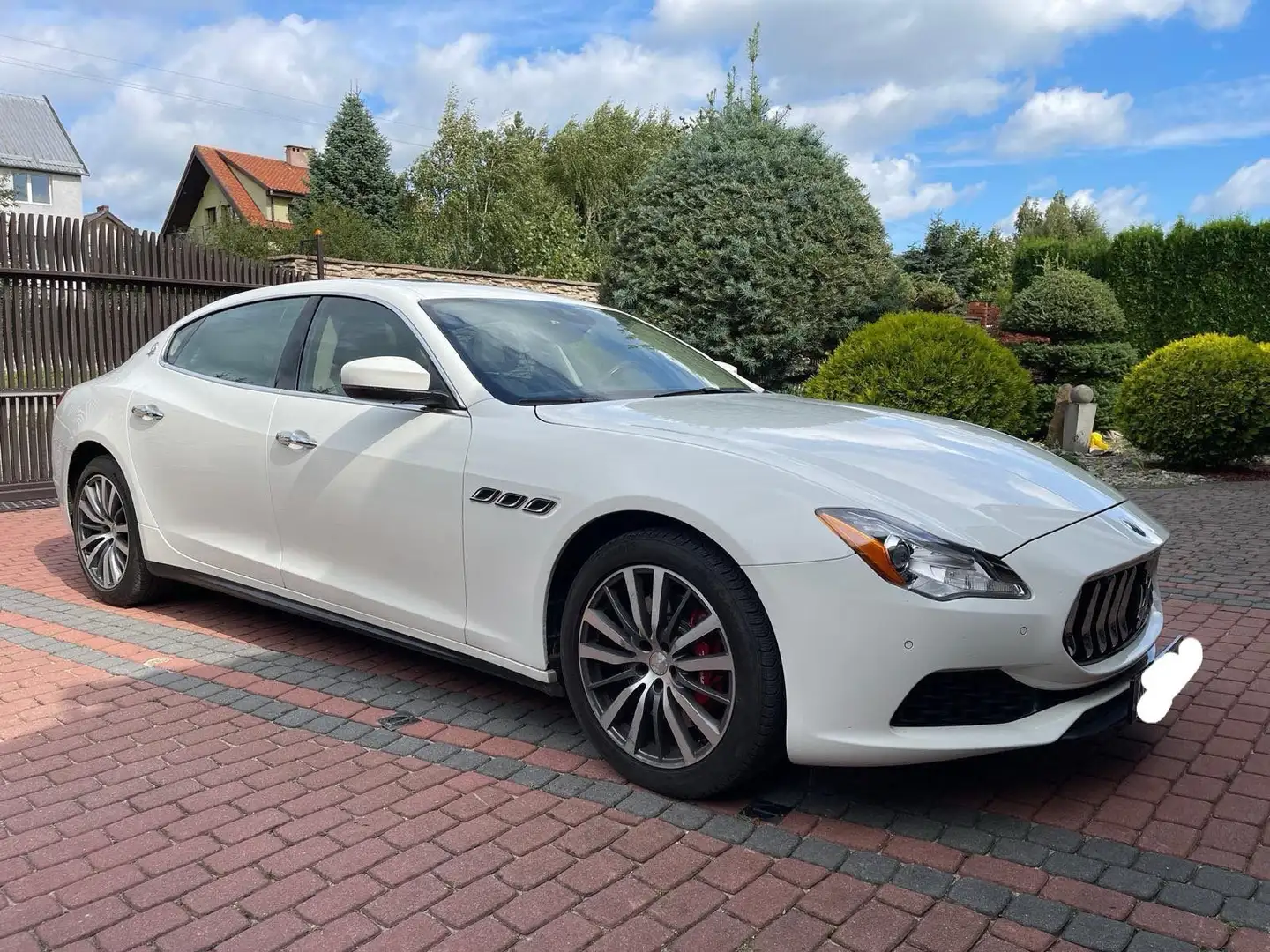 Maserati Quattroporte Quattroporte SQ4 Lifting Bílá - 1