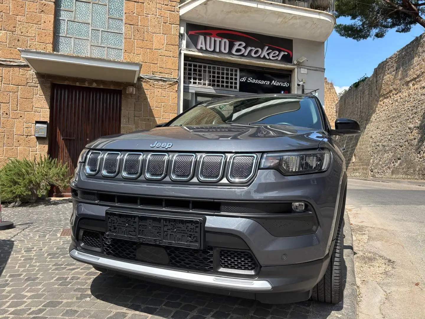 Jeep Compass 1.6cc 131cv LIMITED *GANCIO TRAINO-PORT. ELETTRIC* Grigio - 2