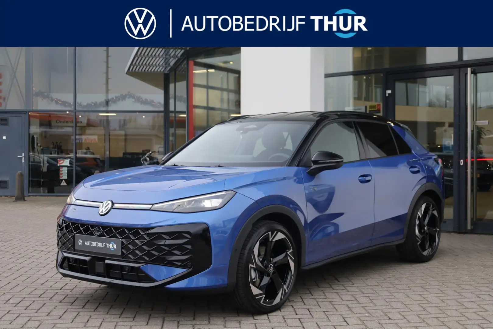 Volkswagen T-Roc 1.5 eTsi R-Line First Edition 150PK / 110kW DSG, D Blauw - 1