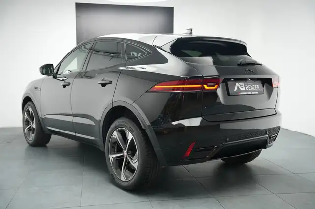 Jaguar E-Pace view 7
