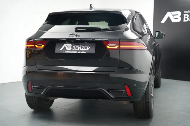Jaguar E-Pace view 9