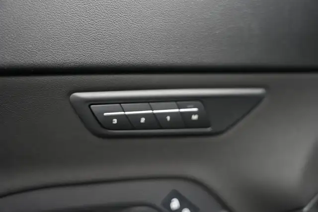 Jaguar E-Pace view 12