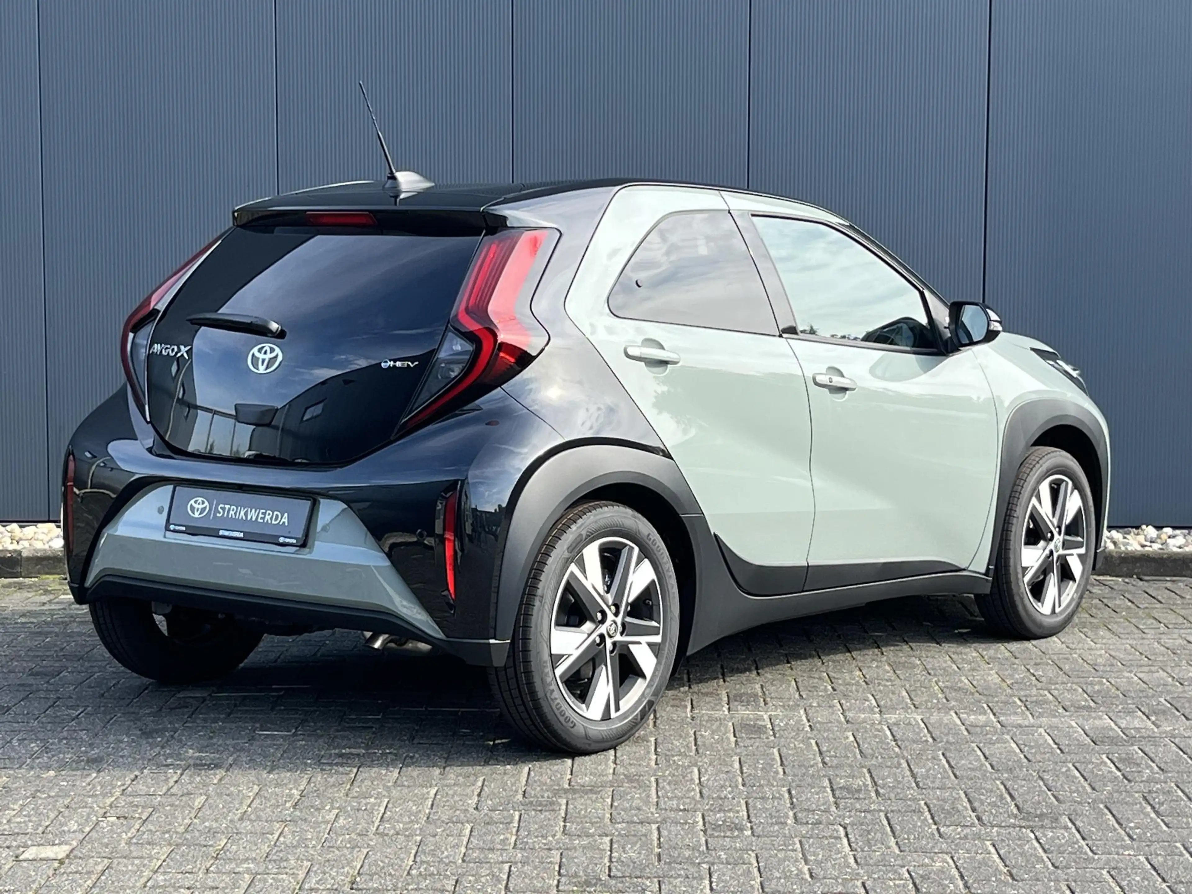 Toyota Aygo X Hybrid 115 pulse | Nieuw op voorraad | — photo 3