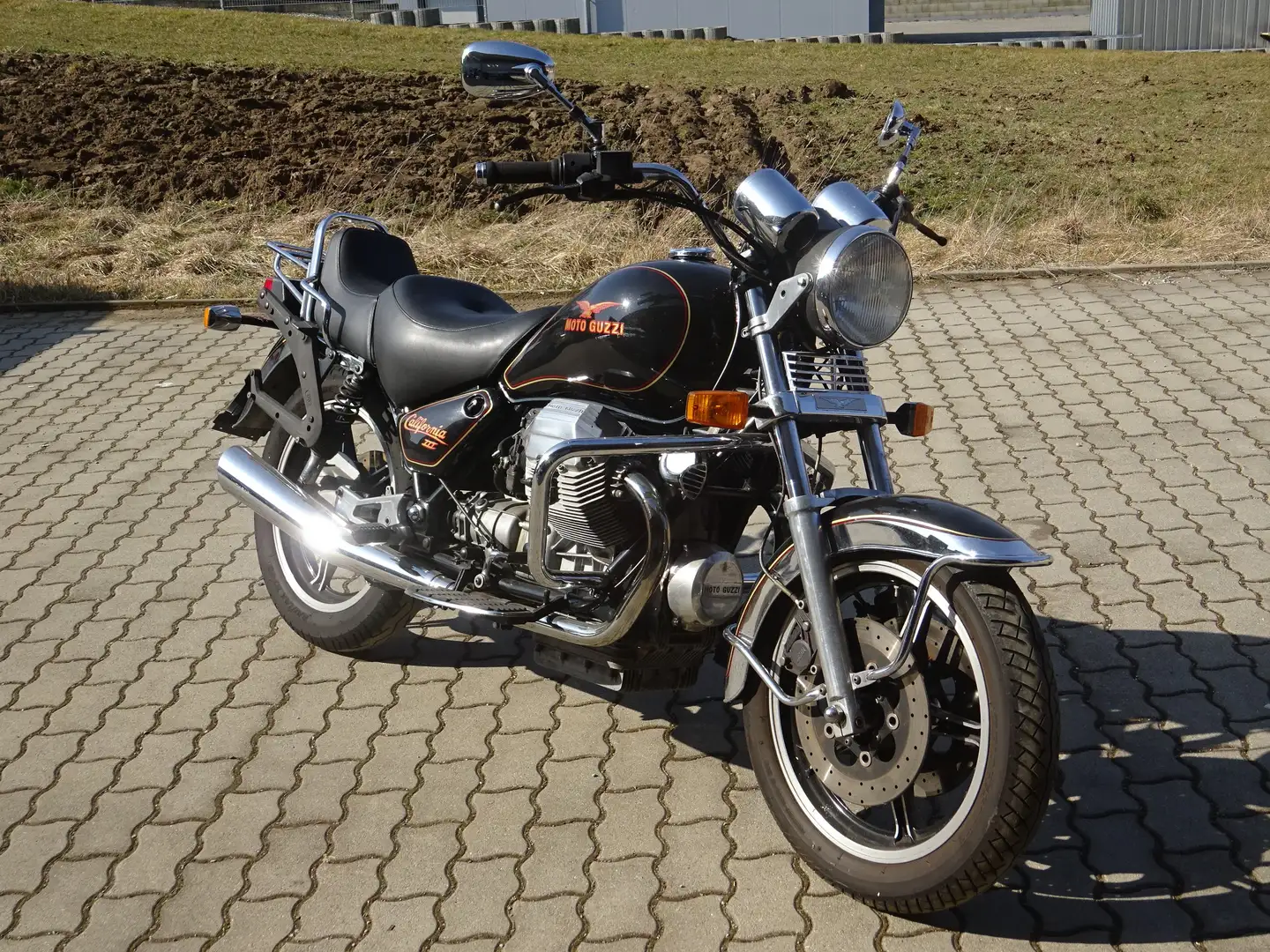 Moto Guzzi California VW Чорний - 2
