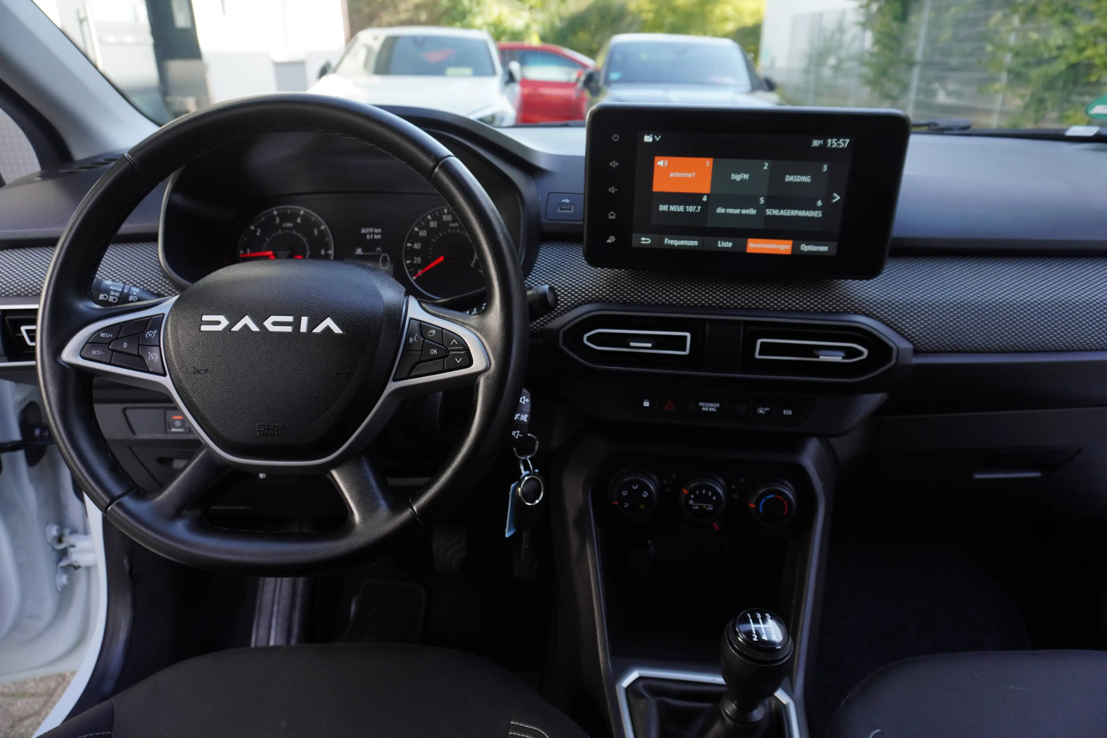 Dacia Sandero 1.0 TCe Expression KLIMA+PDC+TEMPOMAT+1.Hand+Org.26.Tkm — photo 12