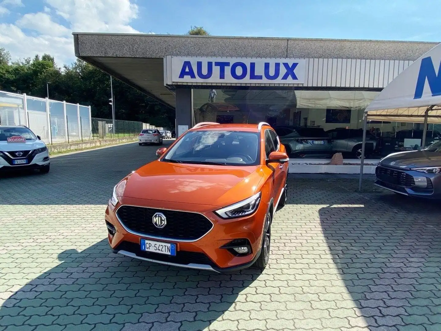 MG ZS 1.5 VTi-tech Luxury Arancione - 2