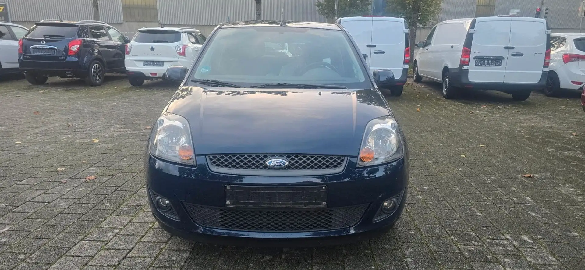 Ford Fiesta Style 1.3 -5 Türig-Neu Tüv-Klima Blau - 1