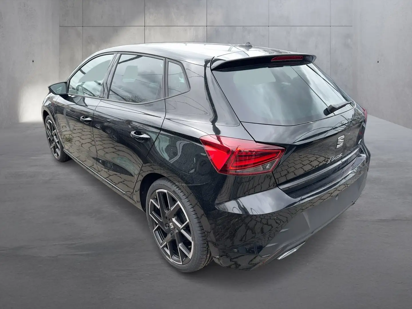 SEAT Ibiza FR 1.0 TSI 95PS Schwarz - 2