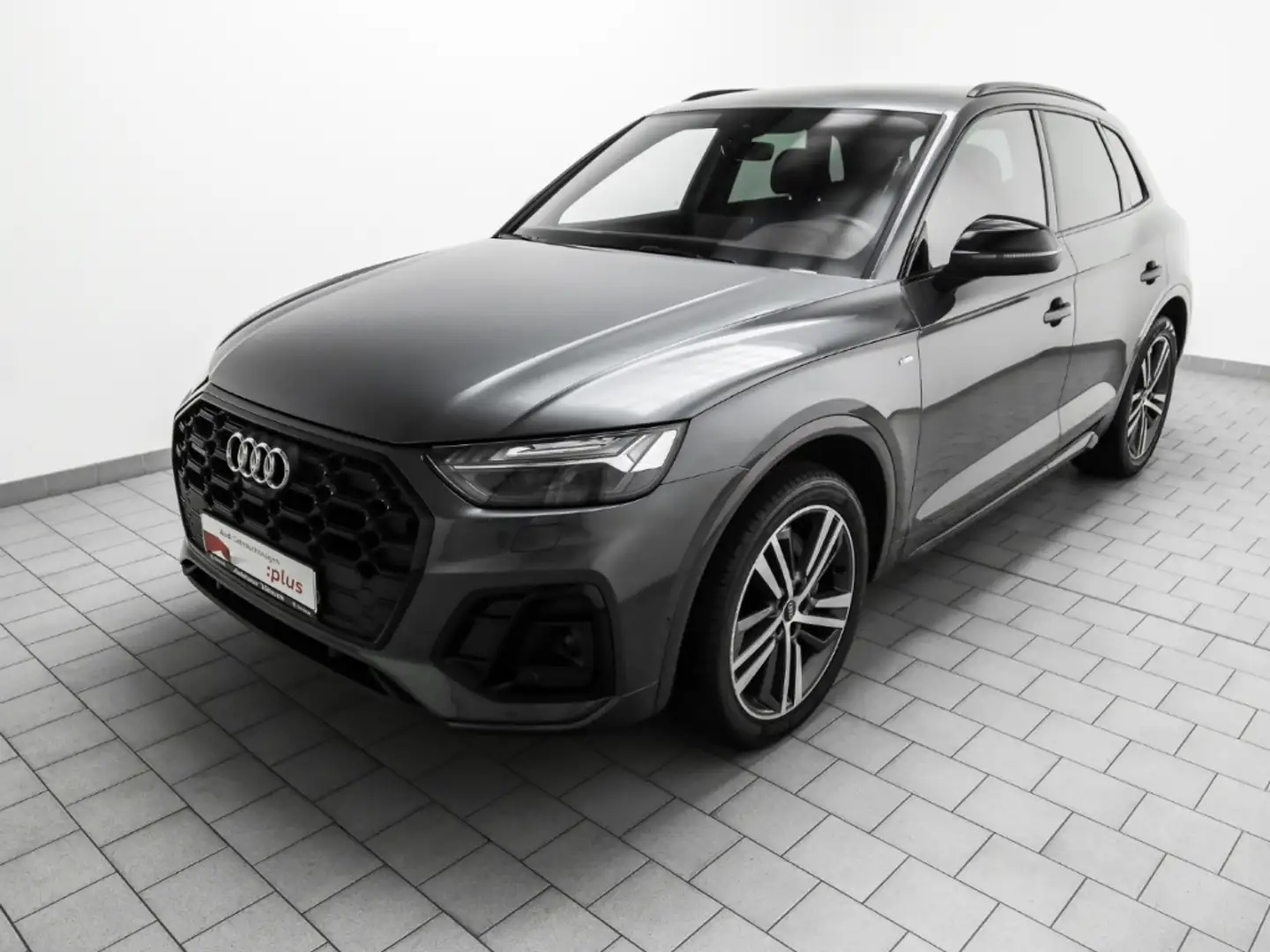 Audi Q5 40 TDI quattro S line AHK Navi Matrix-LED Grau - 2