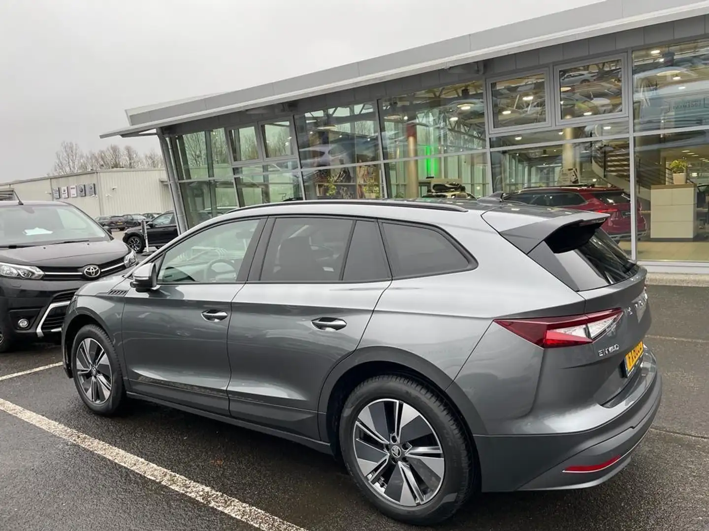 Skoda Enyaq Enyaq 62 kWh 60 Gris - 1