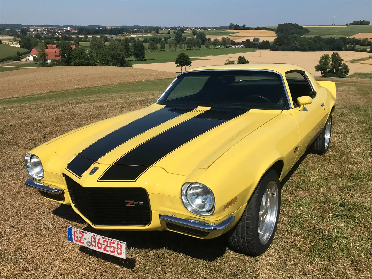 Chevrolet Camaro 350 Bumblebee mit TÜV und H-Kennzeichen! Gelb - 1