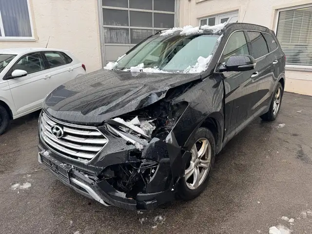 Hyundai Grand Santa Fe Premium 4WD PANO AHK LEDER KAMERA