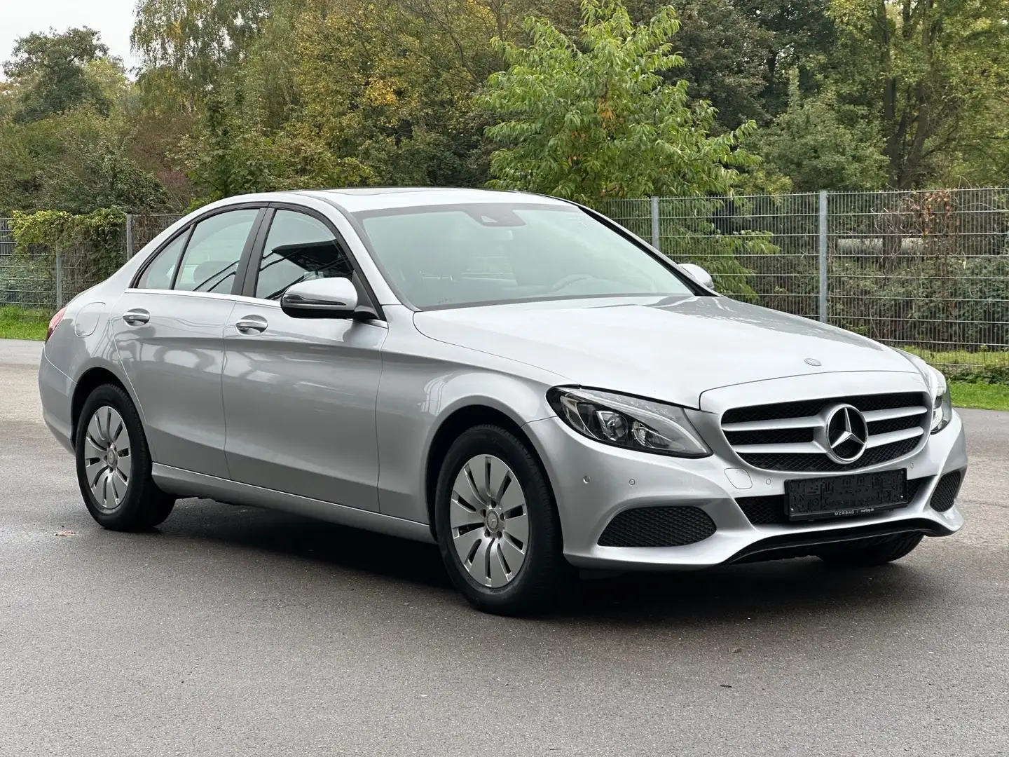 Mercedes-Benz C 200 CGI Automatik Navi Schiebedach*** Argent - 1