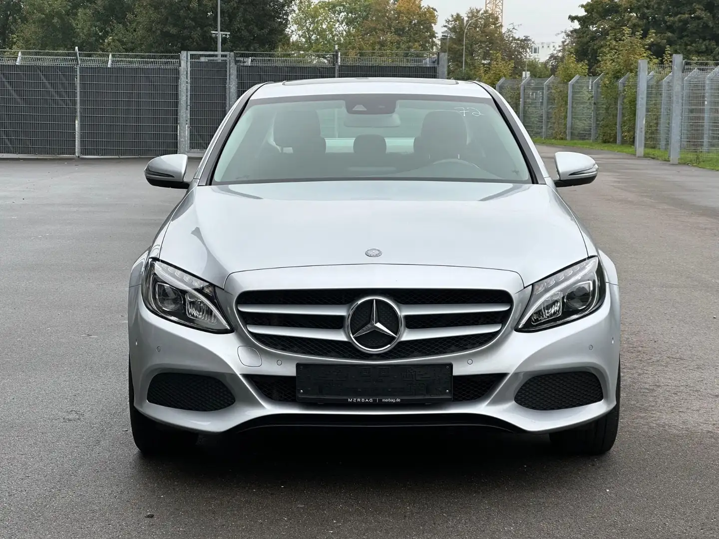 Mercedes-Benz C 200 CGI Automatik Navi Schiebedach*** Argent - 2