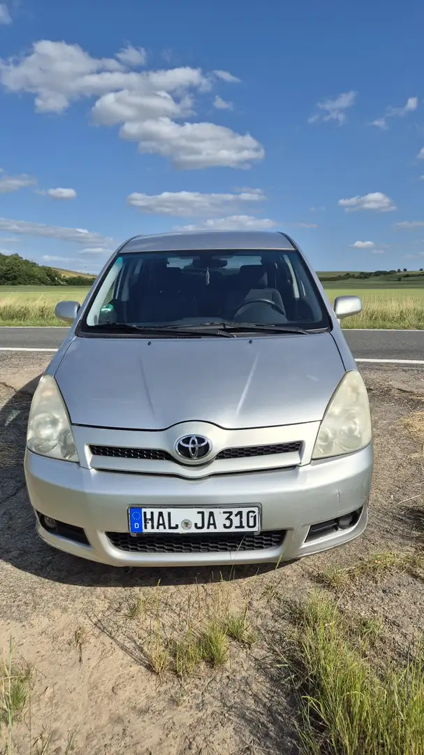Toyota Corolla Verso 1.8 Sol Grau - 1