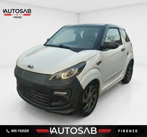 Ligier JS 50 Progress Patentino AM Retrocamera Bluetooth