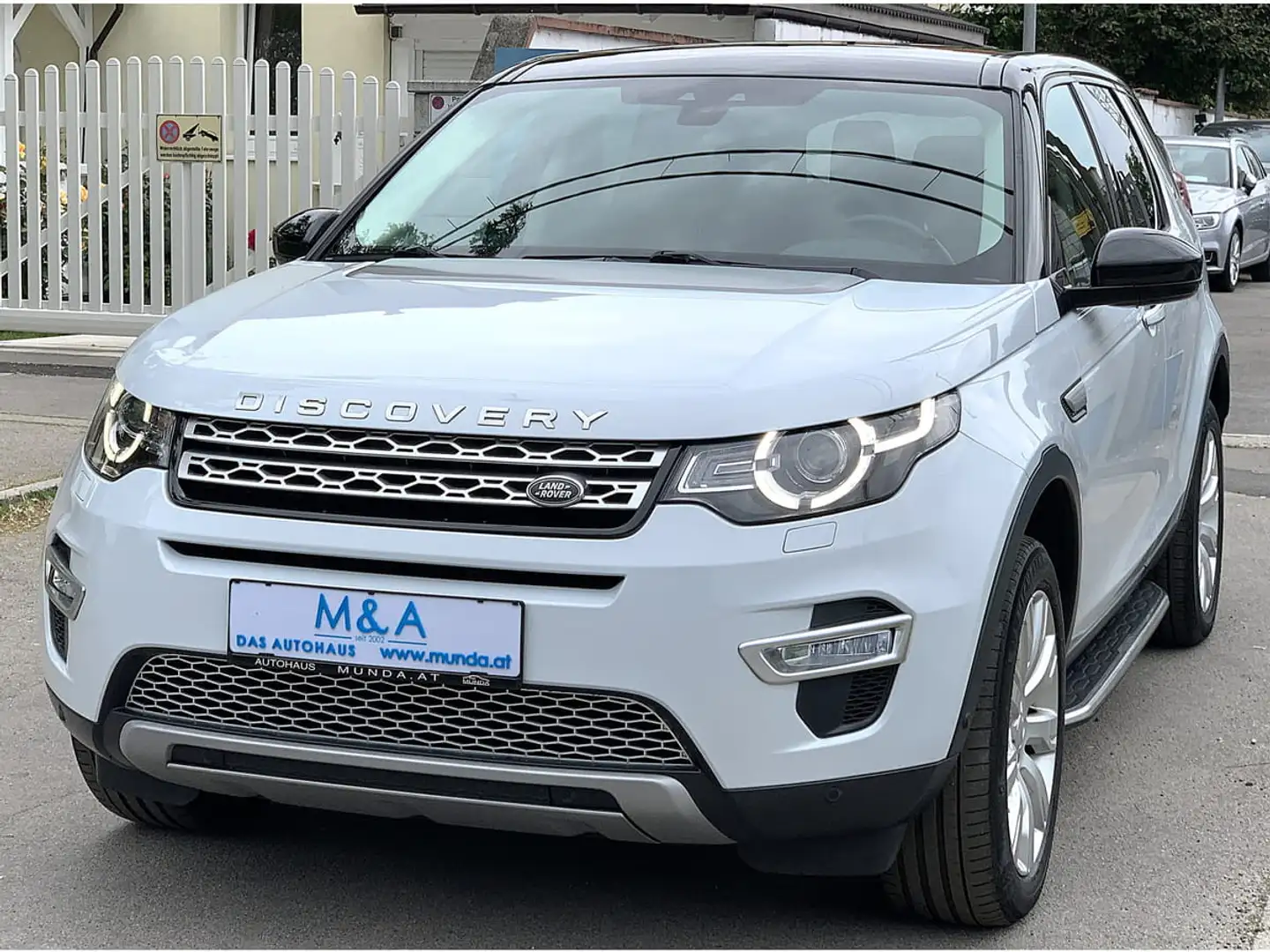 Land Rover Discovery Sport 2.0 Td4 HSE*7-SITZER Weiß - 1