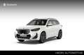 BMW iX1 eDrive20 67 kWh | 20 Inch | M-Sportpakket Pro | In Wit - thumbnail 1