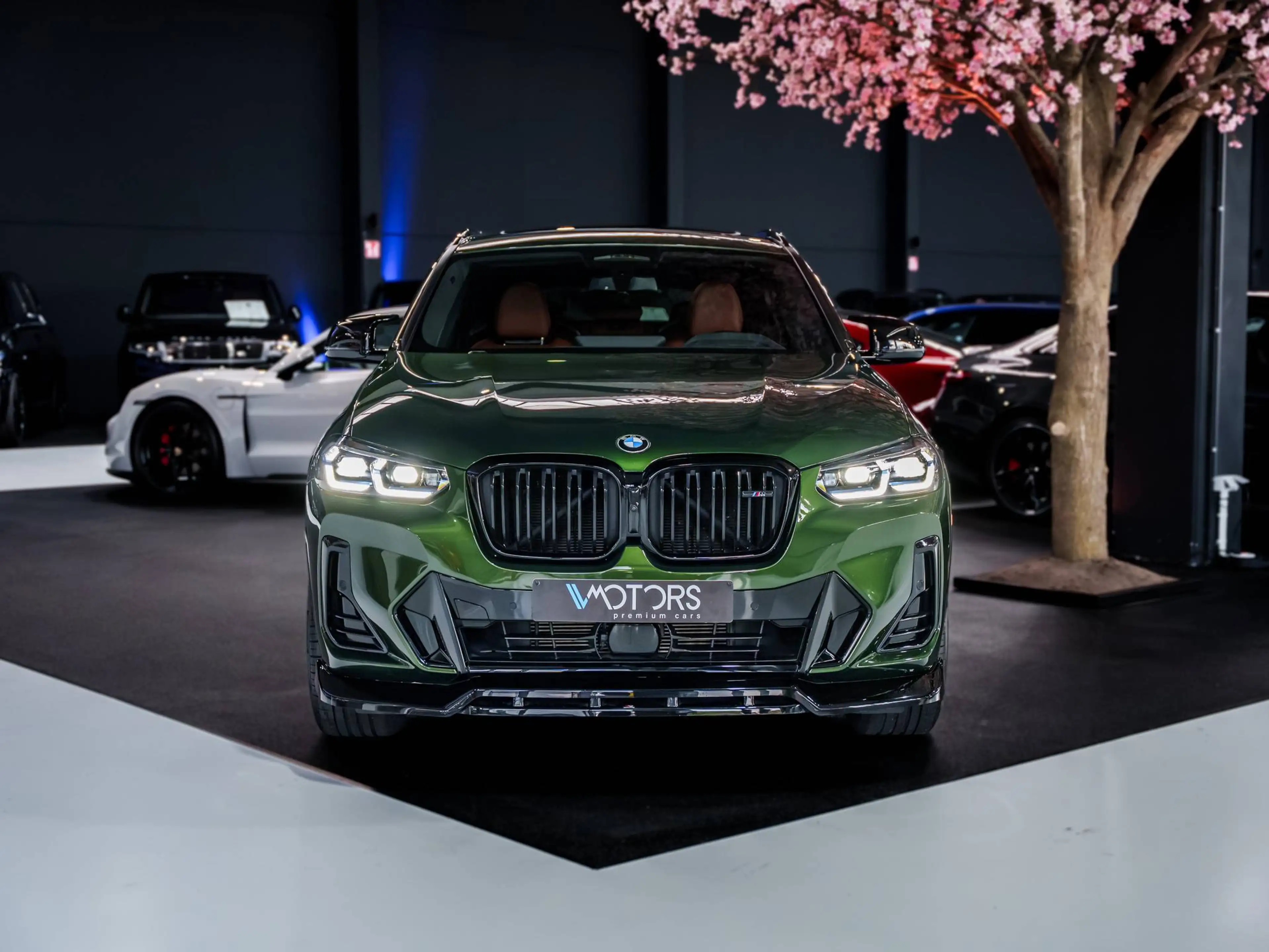 BMW X4 M40i - Verde Ermes - Merino Tartufo - M Sport - Driving Assistant Pro - Laser - Pano - HUD - Harman Kardon - 360° — photo 2
