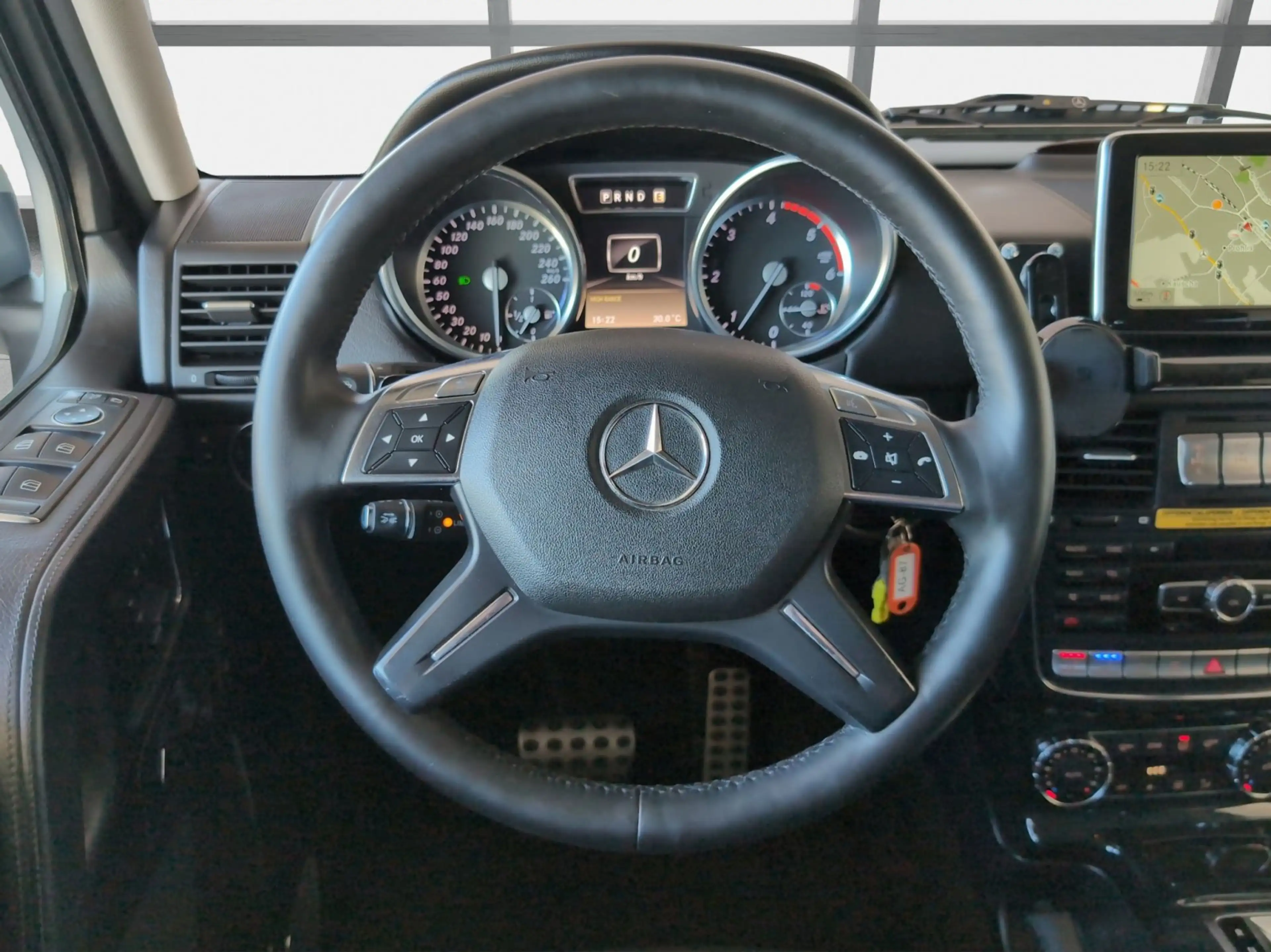 Mercedes-Benz G 350 D /2.Hd/Distro/StandHzg./AHK/H&K/Sitzlüft. — photo 10