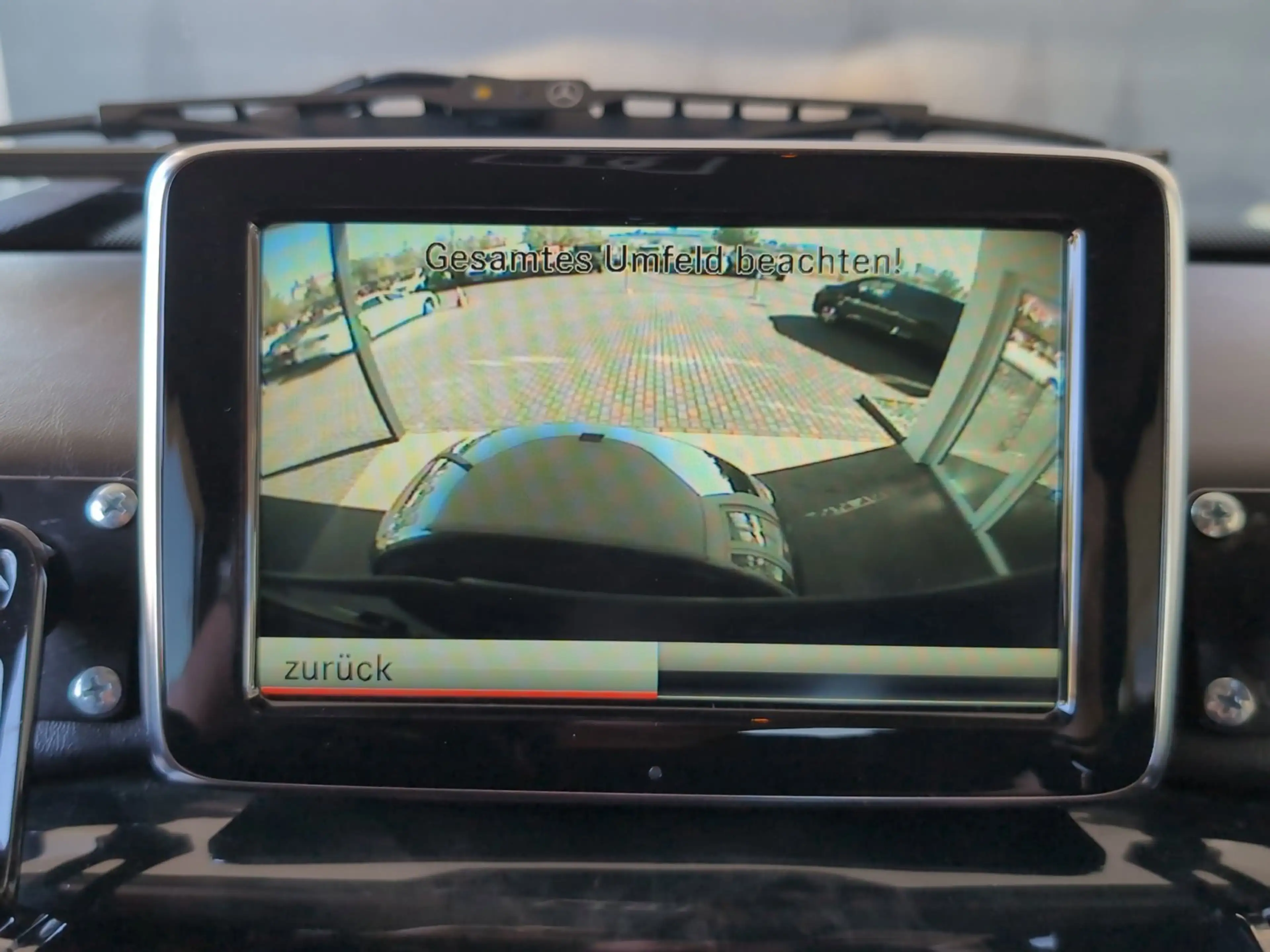 Mercedes-Benz G 350 D /2.Hd/Distro/StandHzg./AHK/H&K/Sitzlüft. — photo 12