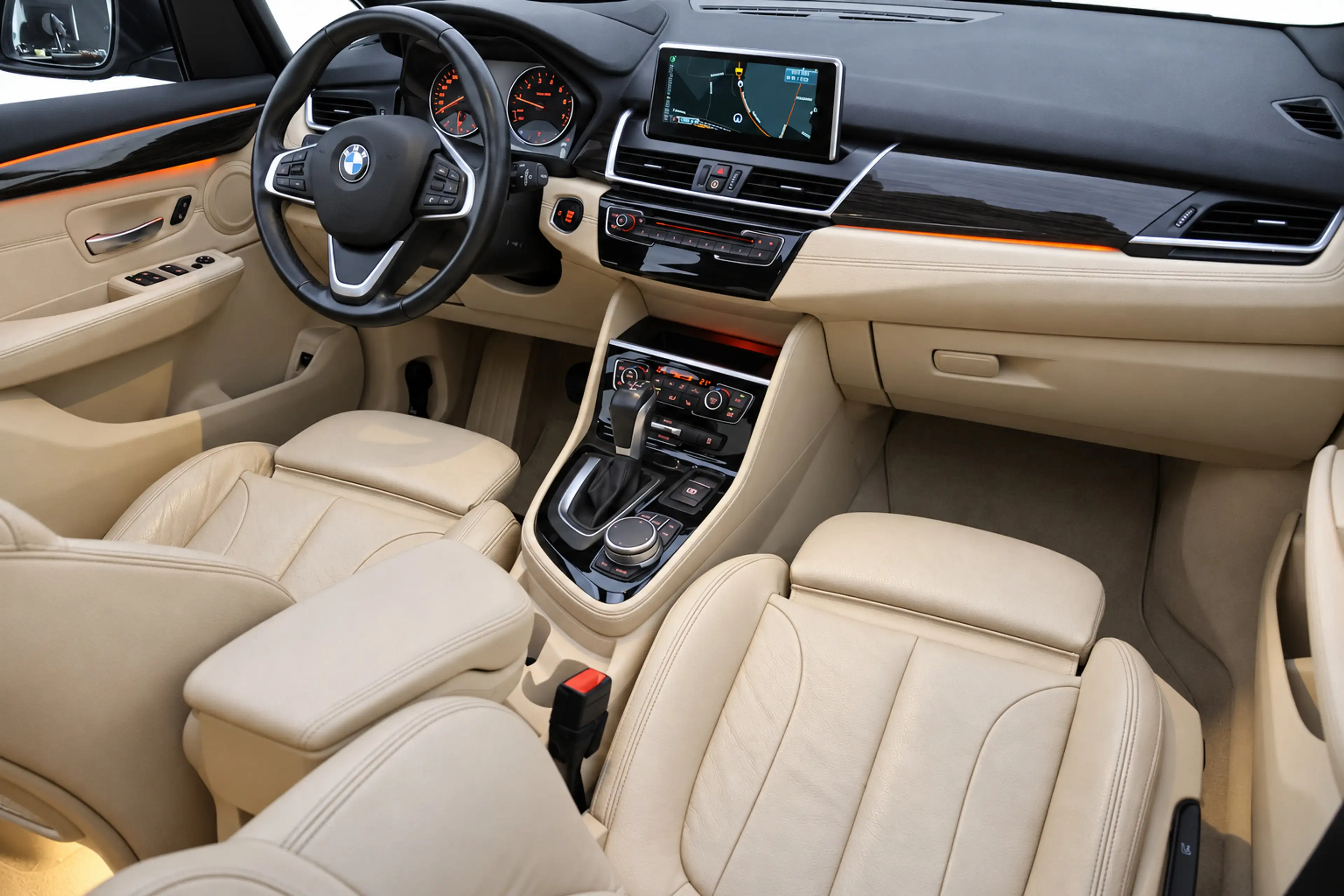 BMW 220 2-serie Active Tourer 220iA High Executive SCHUIFD — photo 21