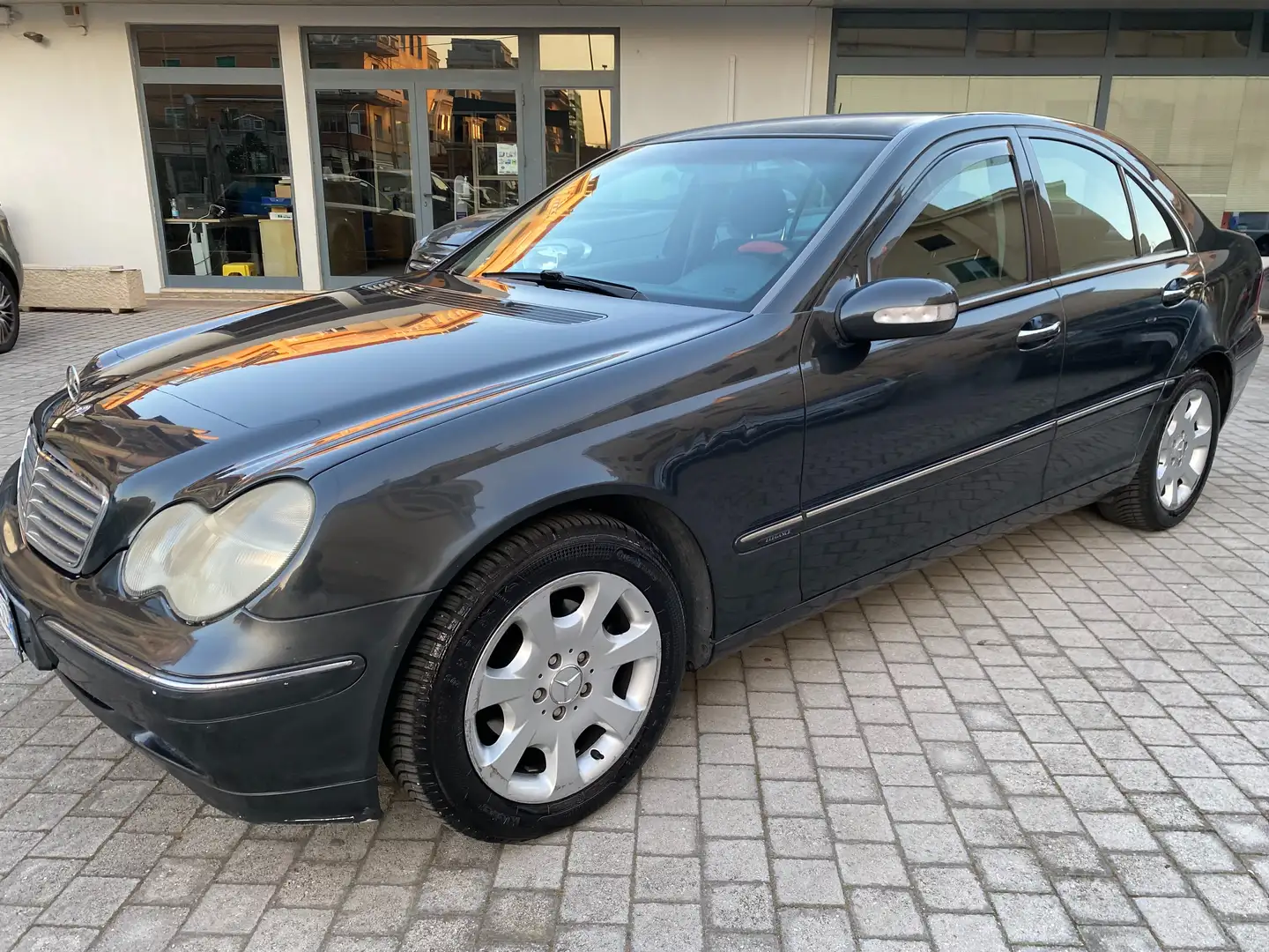 Mercedes-Benz C 220 CDI cat Elegance siva - 1