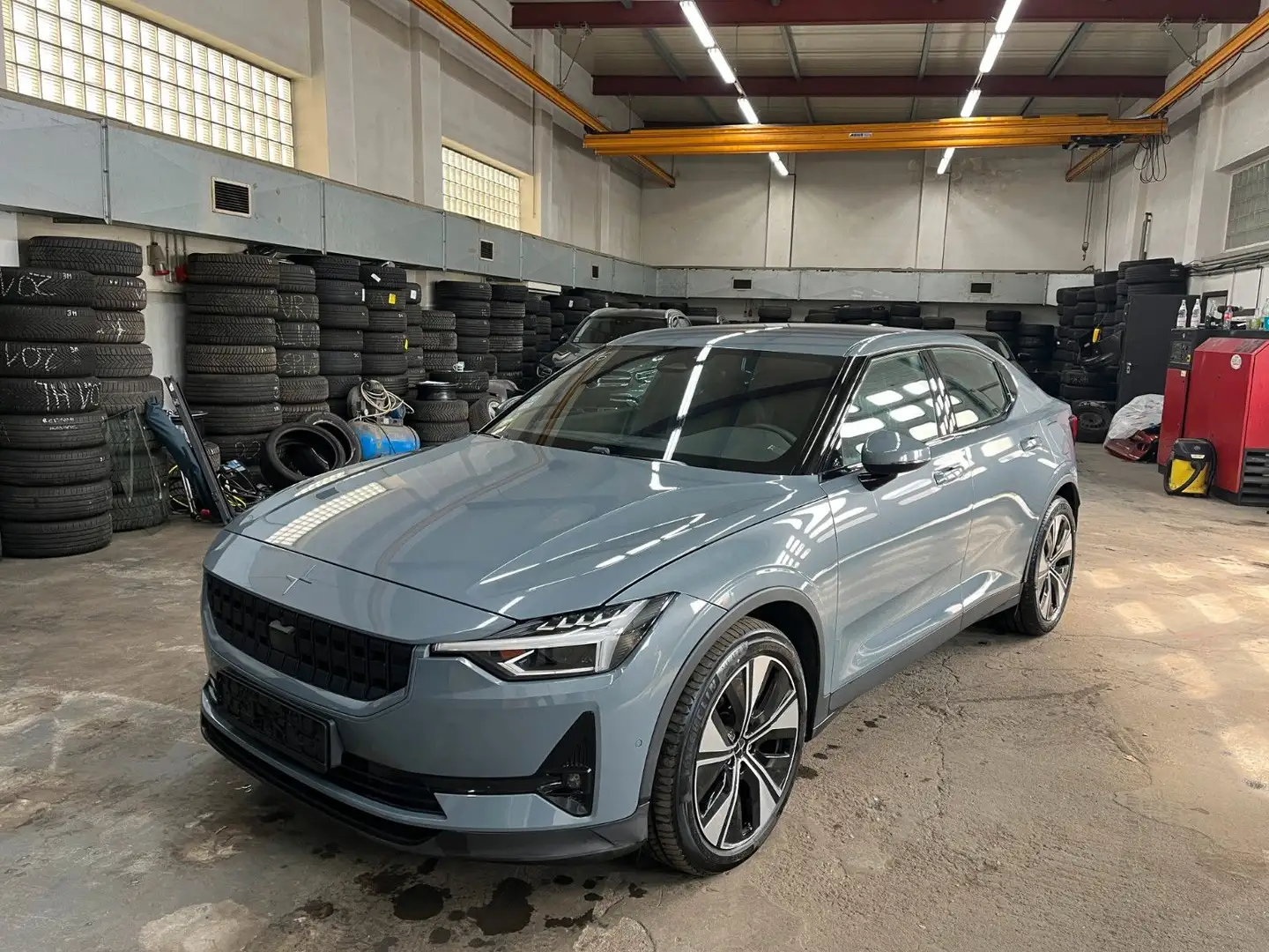 Polestar 2 Long Range Dual/360°/ALLRAD/LED/Head/ Gris - 1