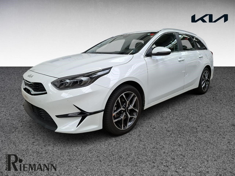 Kia Ceed SW / cee'd SW Ceed Sportswagon 1.5 T-GDI DCT Spirit + JBL Sounds