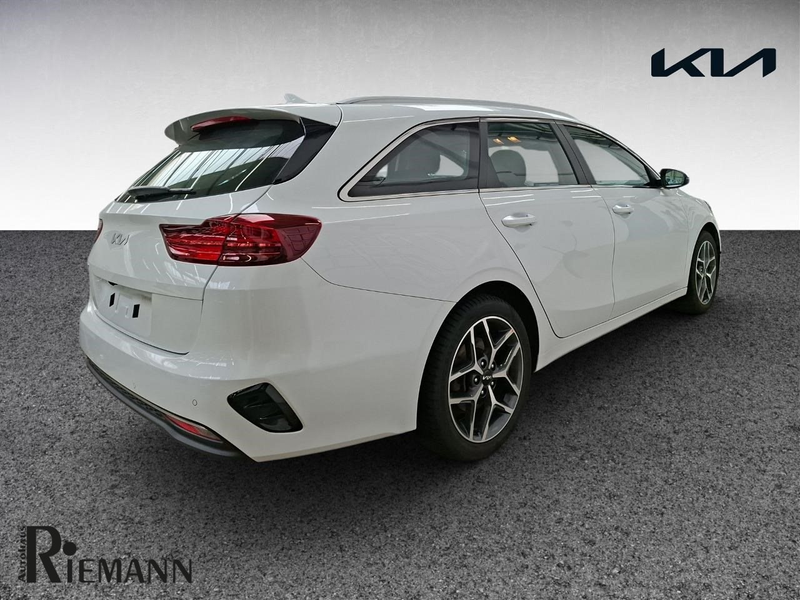 Kia Ceed SW / cee'd SW Ceed Sportswagon 1.5 T-GDI DCT Spirit + JBL Sounds — photo 4
