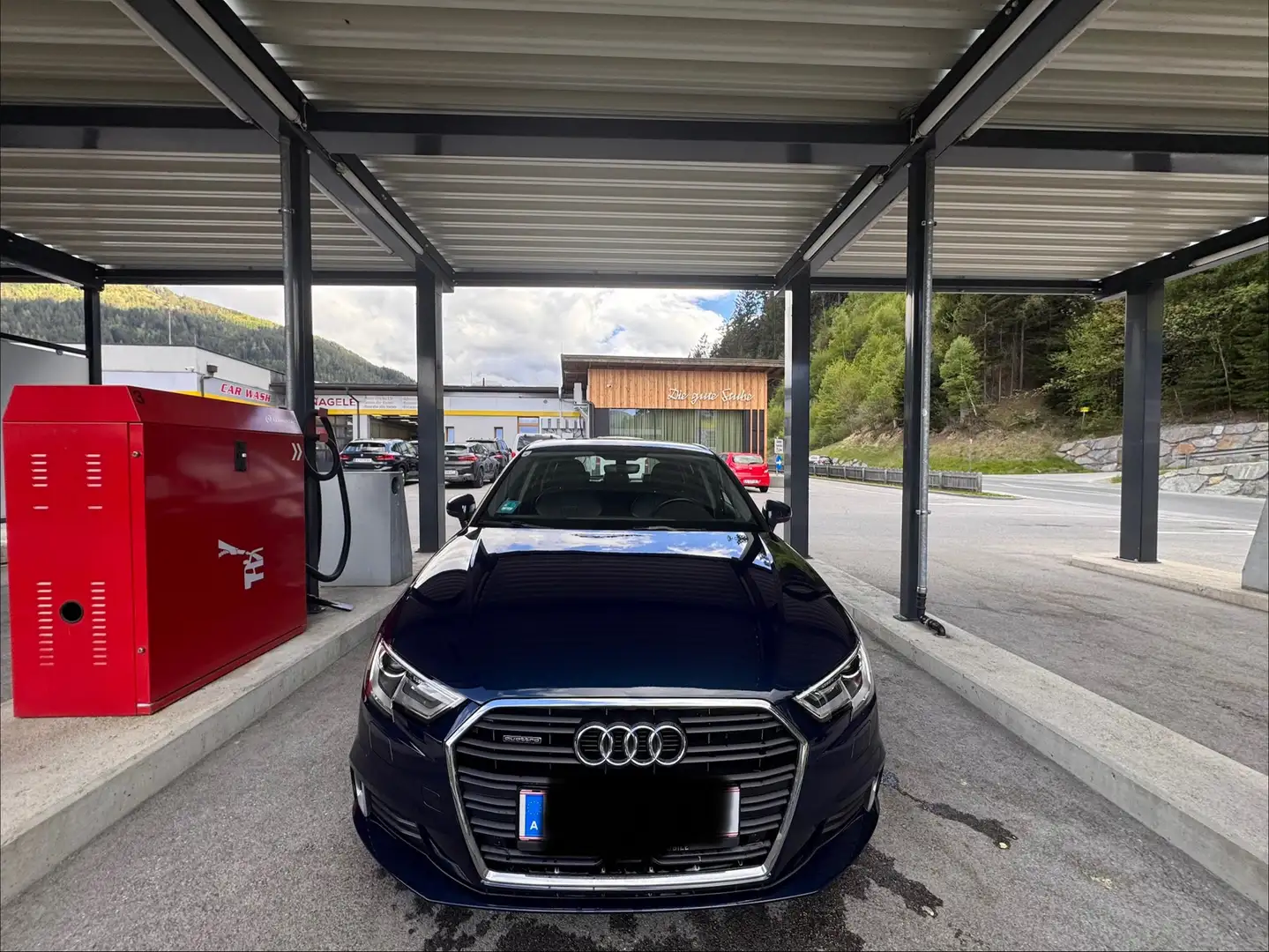 Audi A3 A3 SB 40 TDI quattro S-tronic sport sport Blau - 2