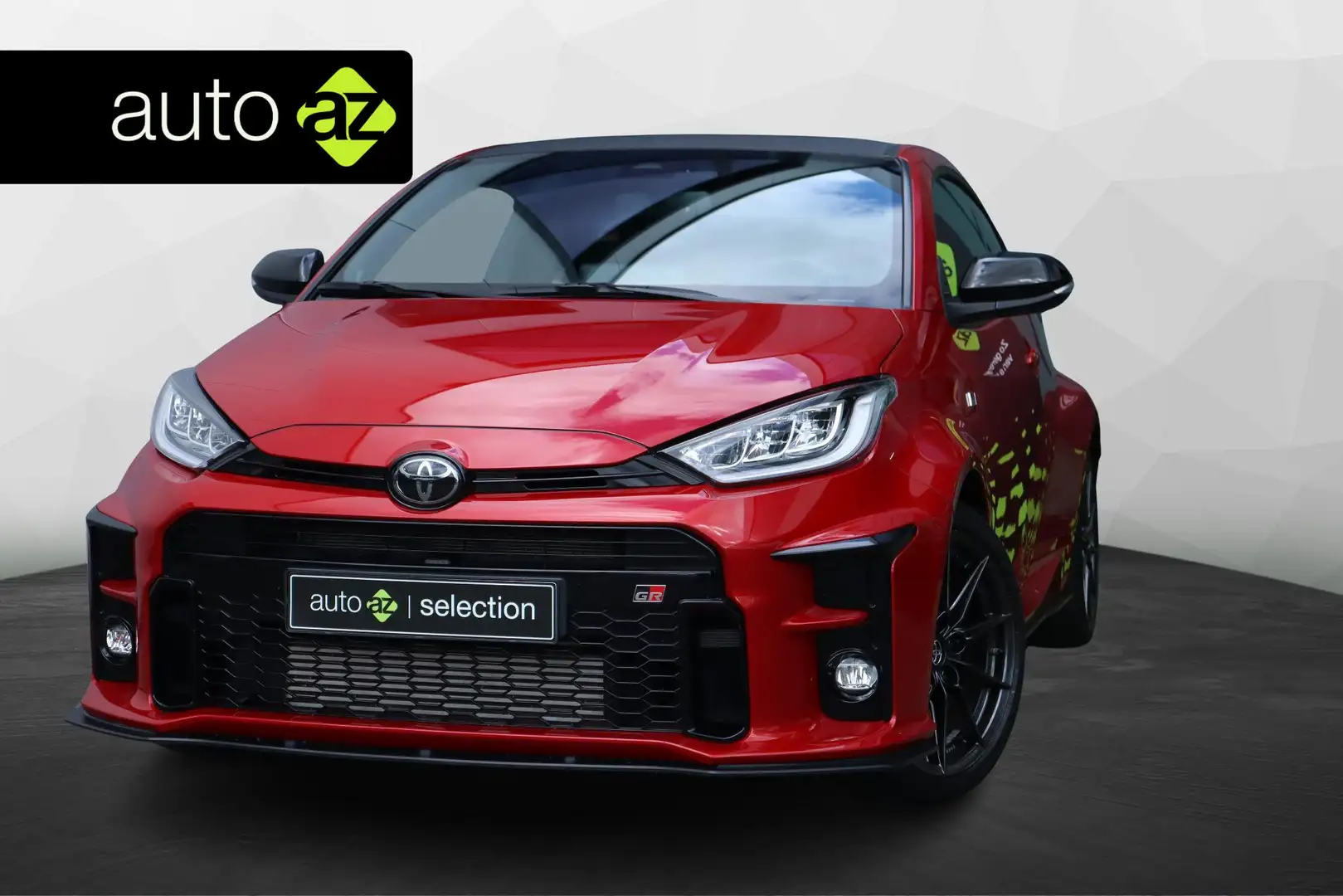 Toyota Yaris 1.6 GR Performance Rood - 1