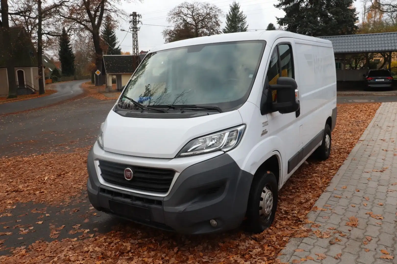 Fiat Ducato Kasten 130 L1H1 Navi Climatr. netto 6695€ Weiß - 1
