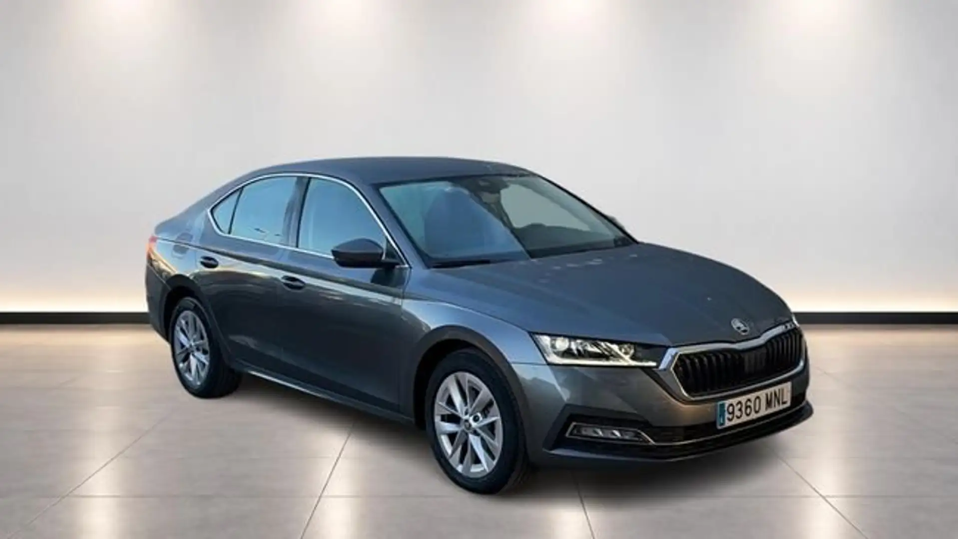 Skoda Octavia 2.0TDI Selection DSG 110kW Gris - 1