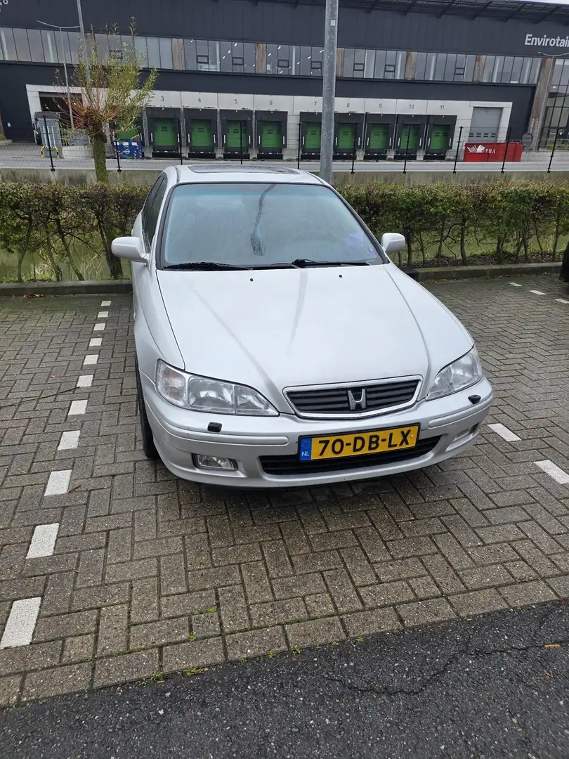 Honda Accord 2.0i ES - 2