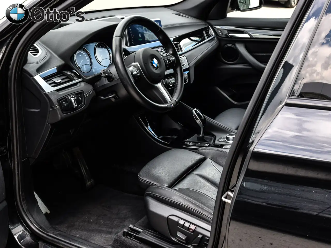 BMW X1 снимка BMW X1