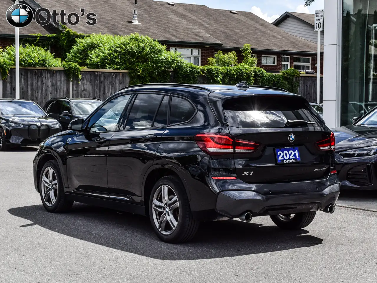 BMW X1 снимка BMW X1