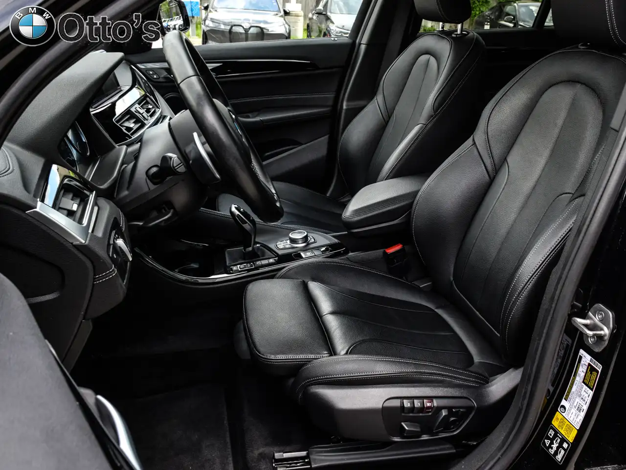 BMW X1 снимка BMW X1