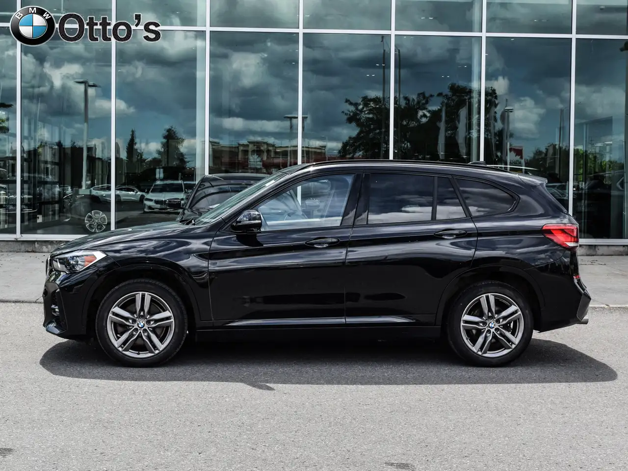BMW X1 снимка BMW X1