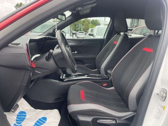 Opel Mokka E