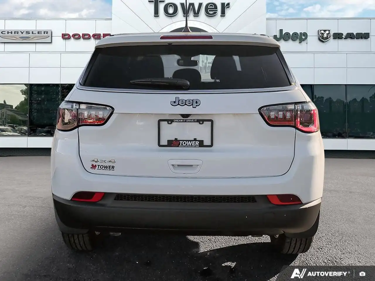 Jeep Compass снимка Jeep Compass