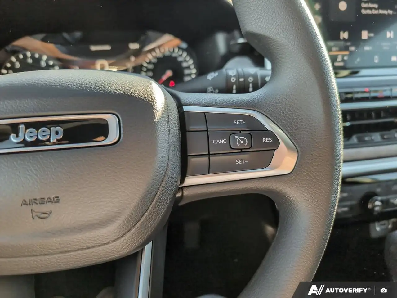 Jeep Compass снимка Jeep Compass
