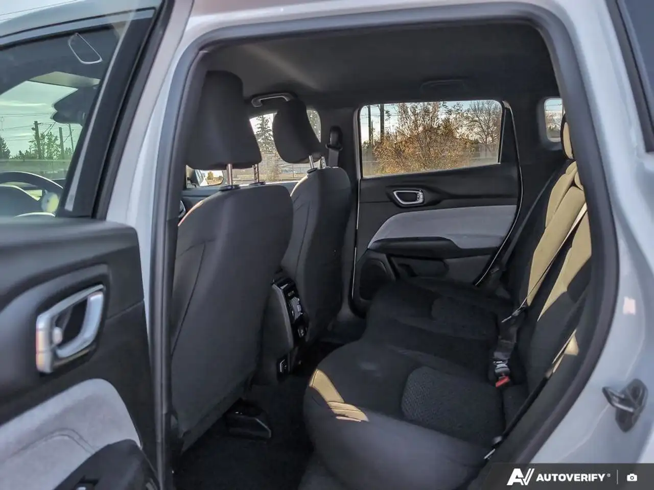 Jeep Compass снимка Jeep Compass
