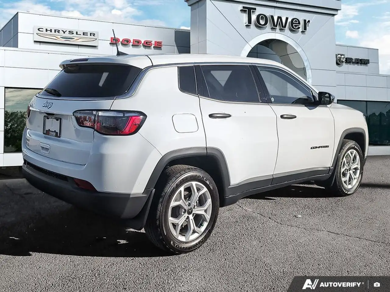 Jeep Compass снимка Jeep Compass