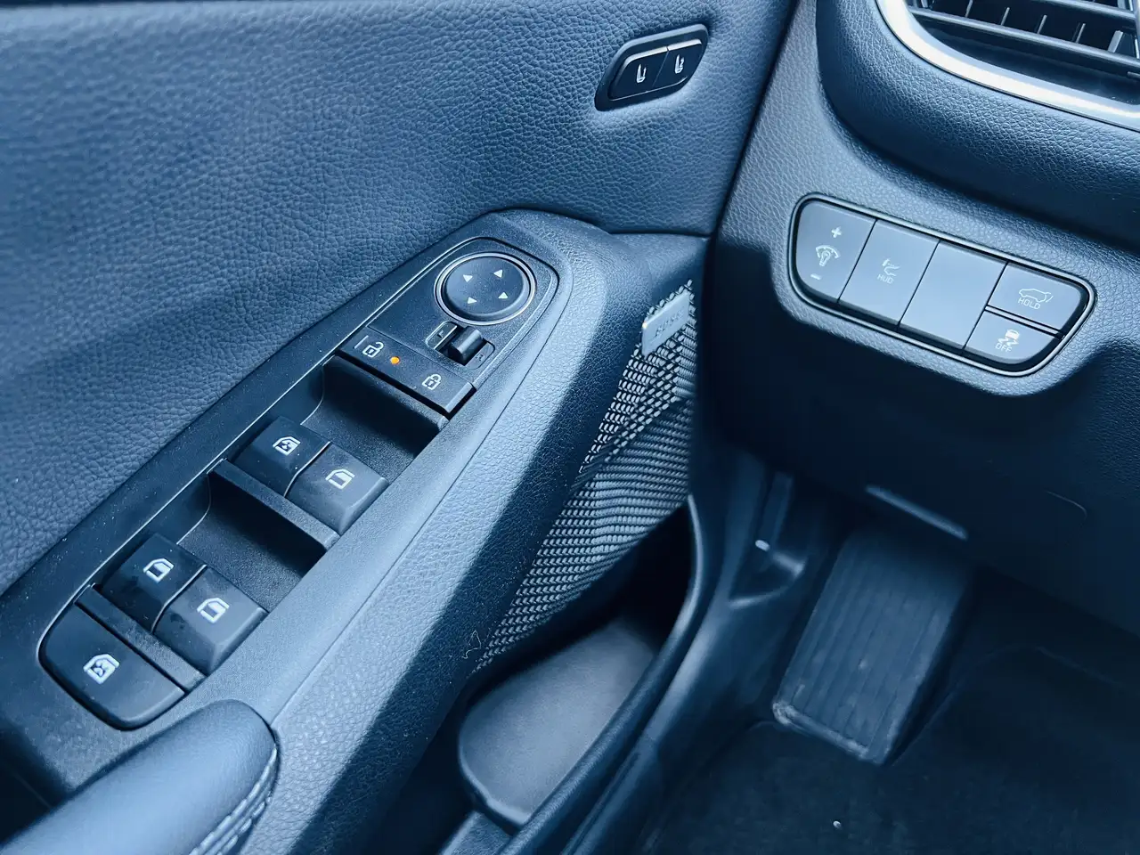 Kia Seltos снимка Kia Seltos