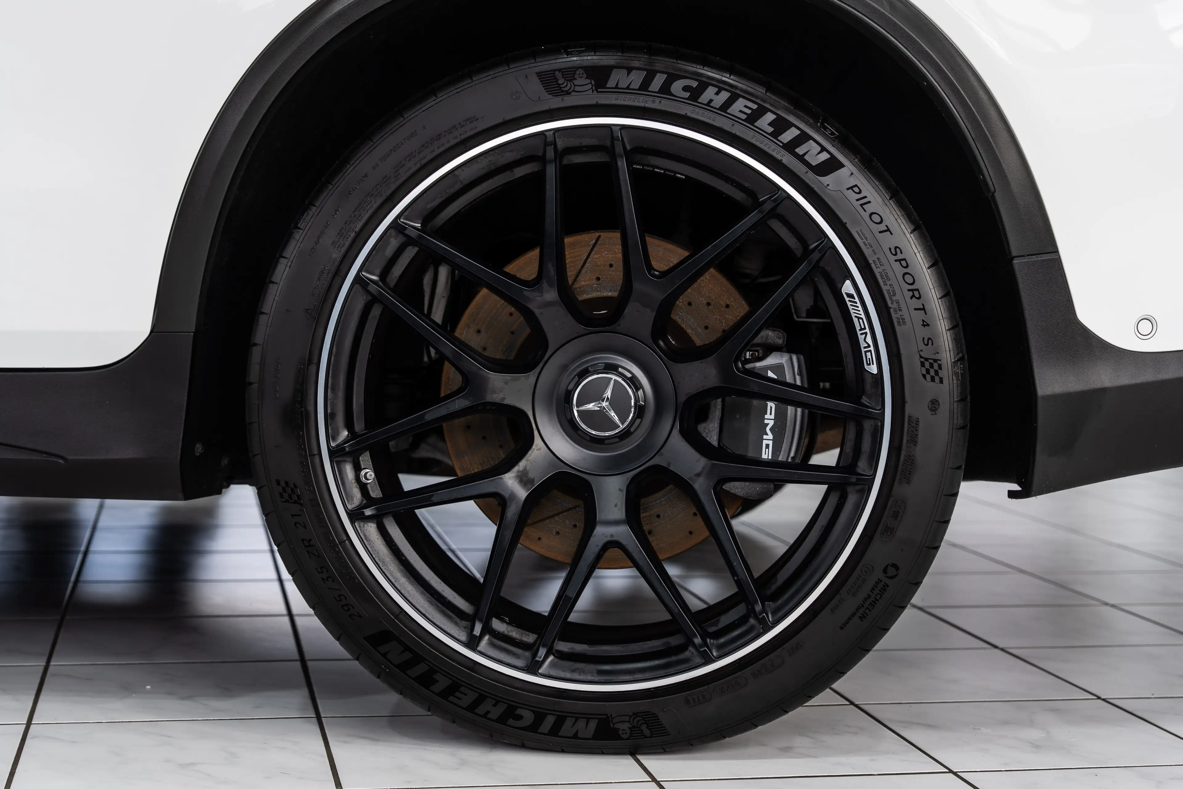 Mercedes-Benz GLC 63 AMG 4Matic*HEAD-UP*AMG-RIDE.CONTROL+*BURM — photo 15