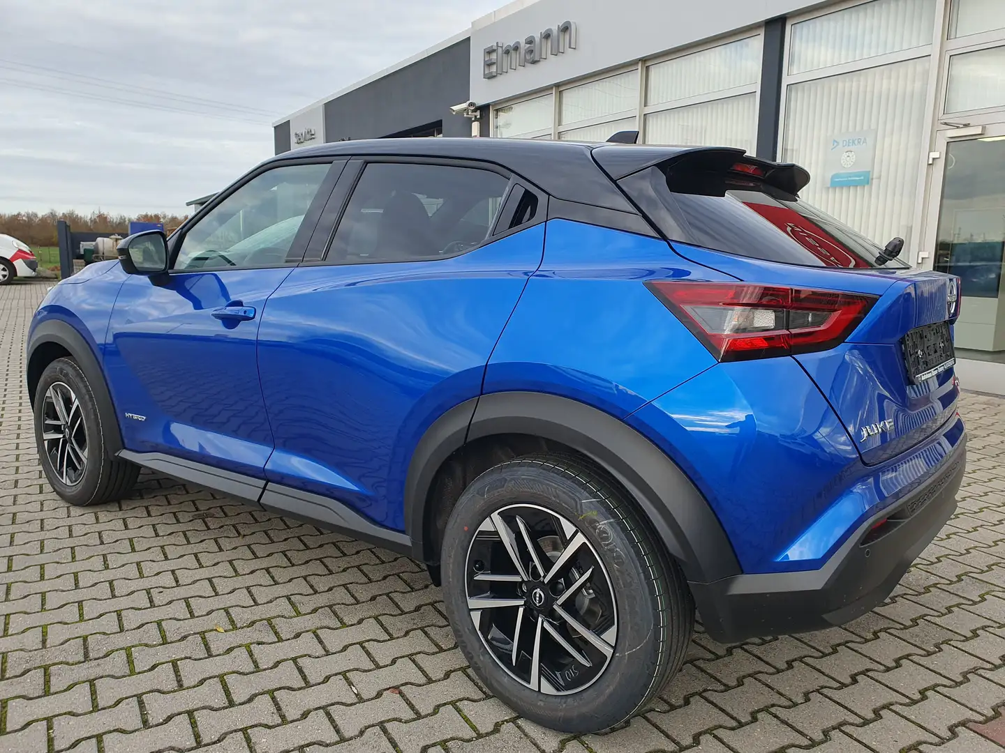 Nissan Juke 1.6 Hybrid 4AMT N-Connecta, Navi, ProPilot, Winter Blu/Azzurro - 2